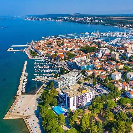 Seaside Secluded Biograd Na Moru, Biograd - 12827 * Биоград-на-Мору